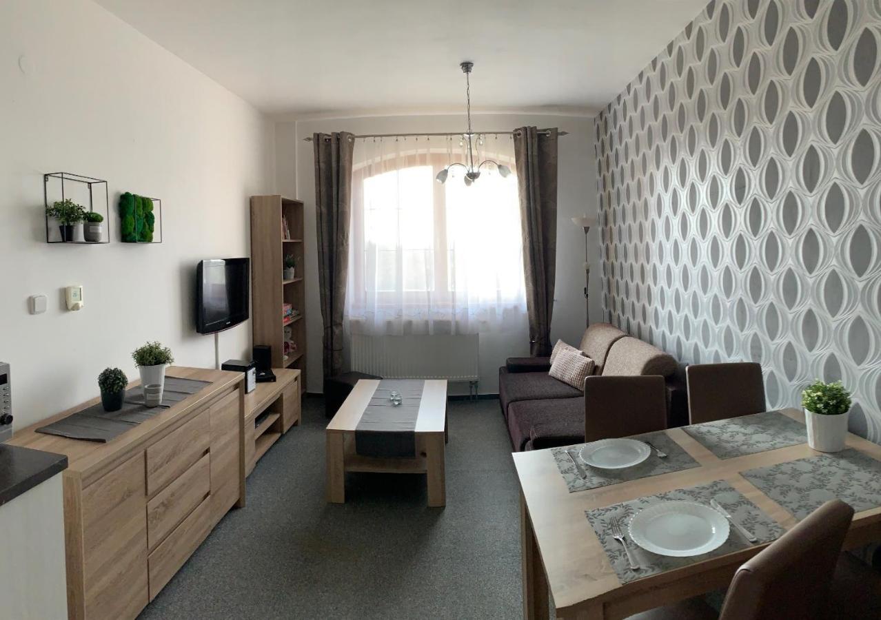 Cosy Apartment In An Excellent Location Vel'ka Lomnica Exterior foto